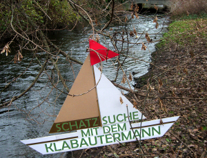 Schatzsuche mit dem Klabautermann (Aufsteller in Form eines Segelbootes)